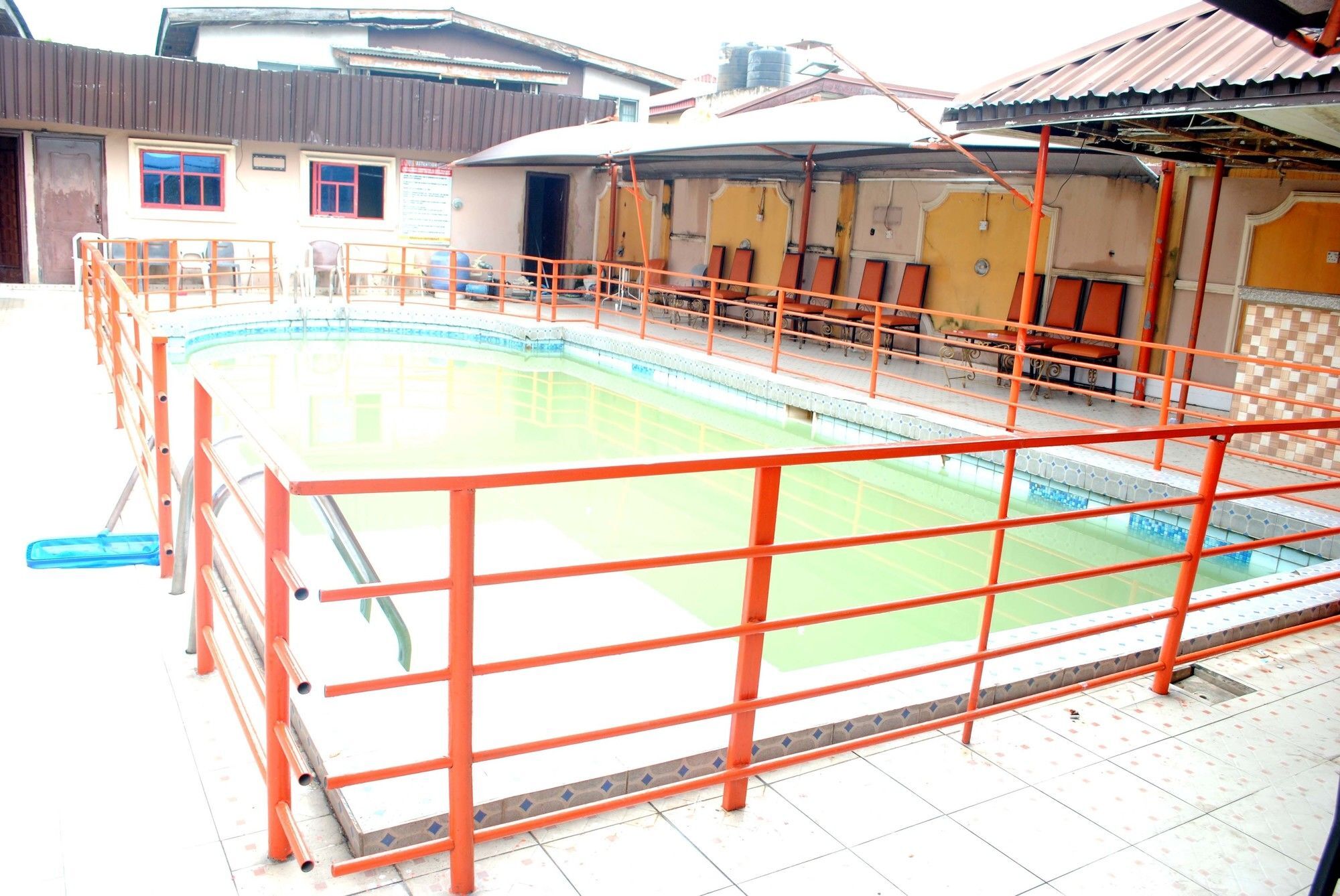 Aquatic Suites & Lounge Lagos Exterior photo